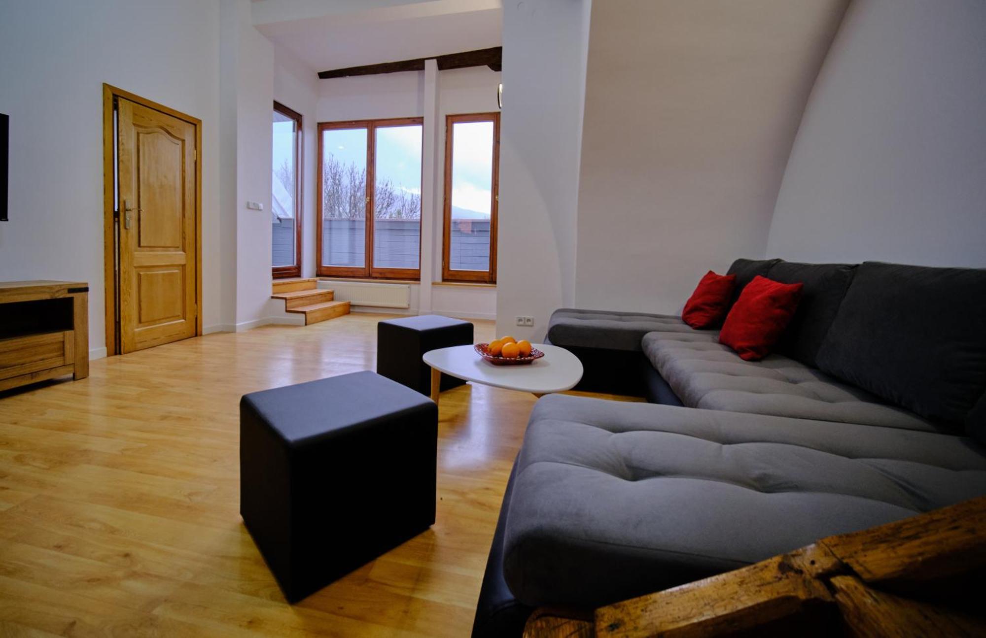 Urania Apartamenty コバリ 部屋 写真