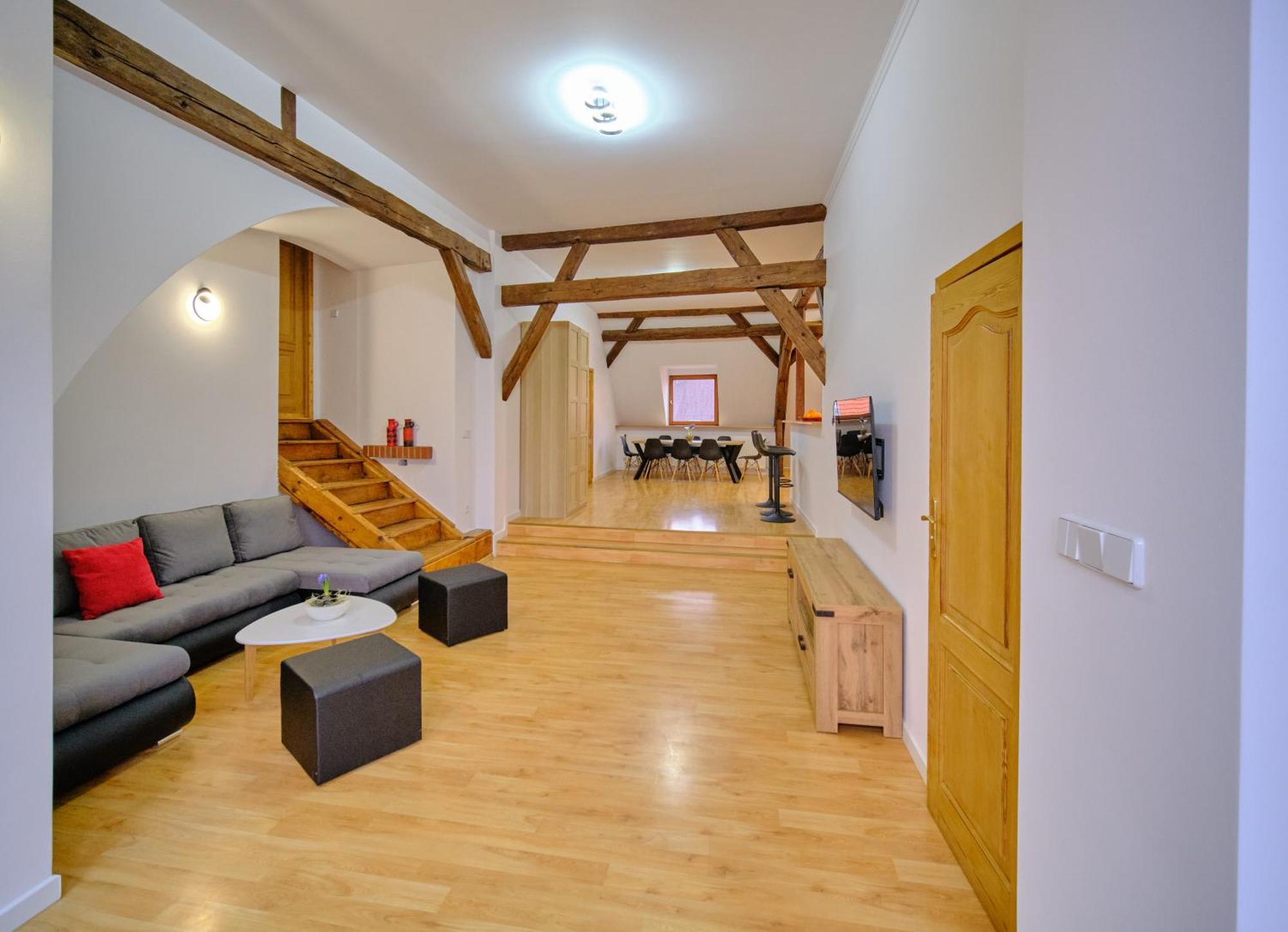 Urania Apartamenty コバリ 部屋 写真